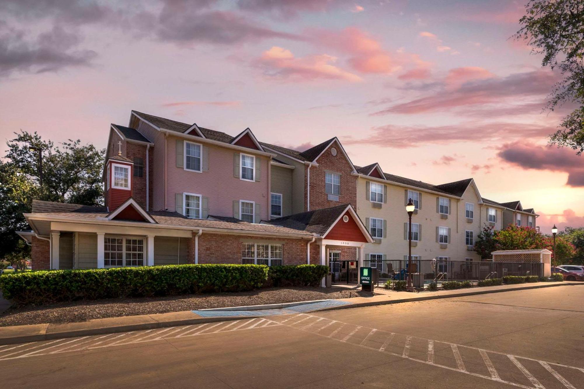 Mainstay Suites Houston Nasa-Clear Lake Webster Exterior photo